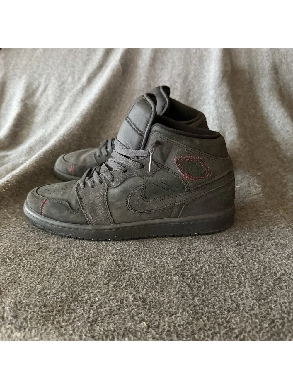Nike Air Jordan 1 Retro High Black And Red Mens Size 12 Shoes Sneakers